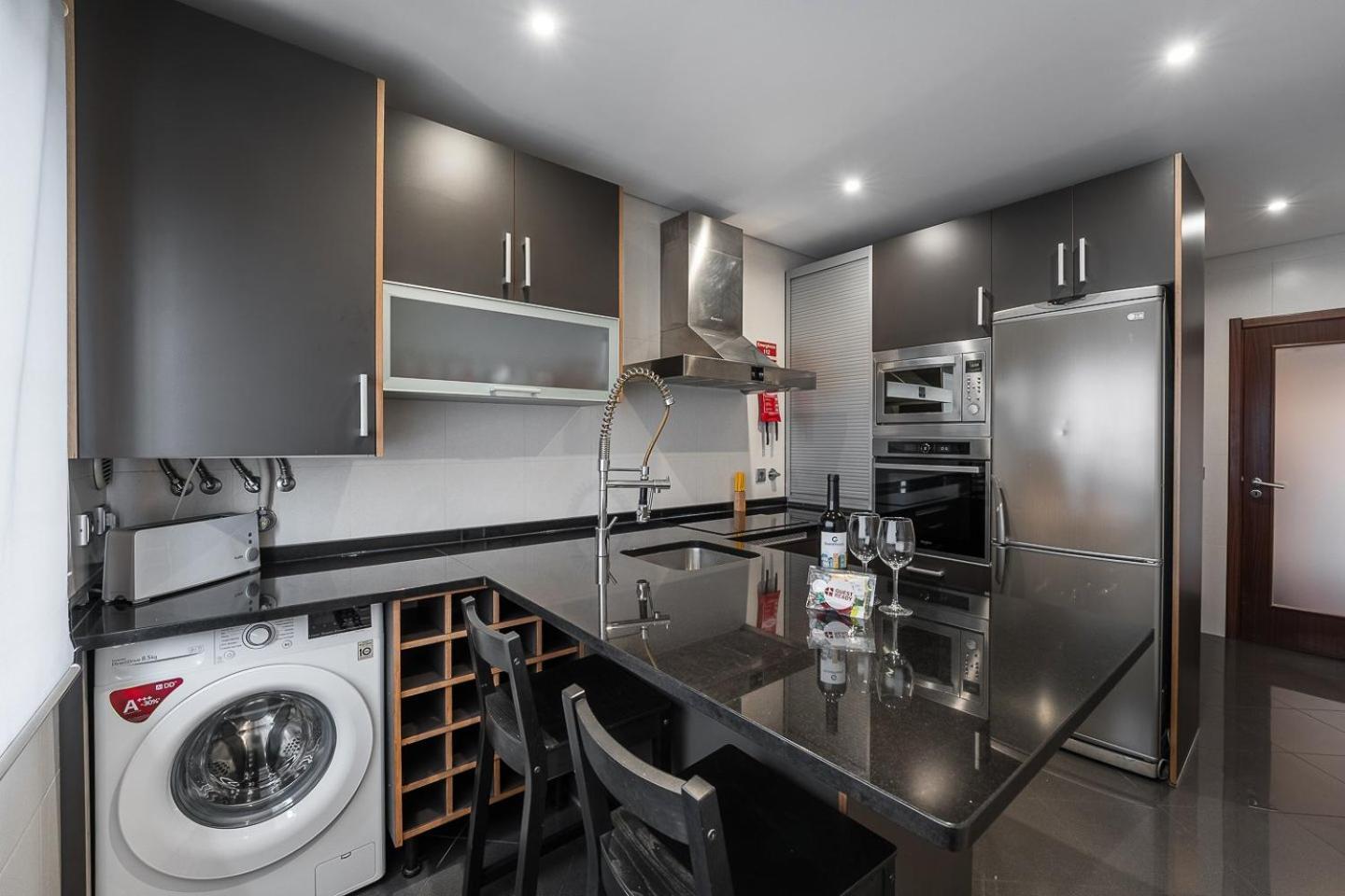 Guestready - A Modern Stay In Aveiro Zewnętrze zdjęcie